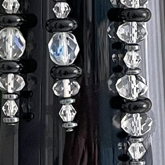 Crystal Bracelet and Pierced Earring set Black and Clear Beads - Picture 3 of 3